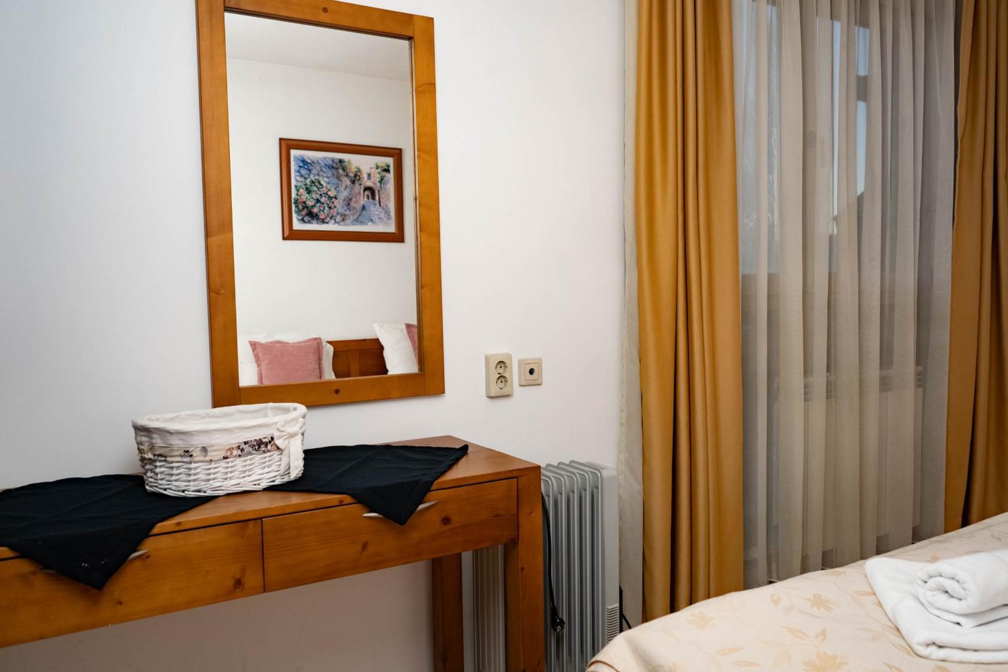 St. John Hill Apartment, Bansko Esterno foto