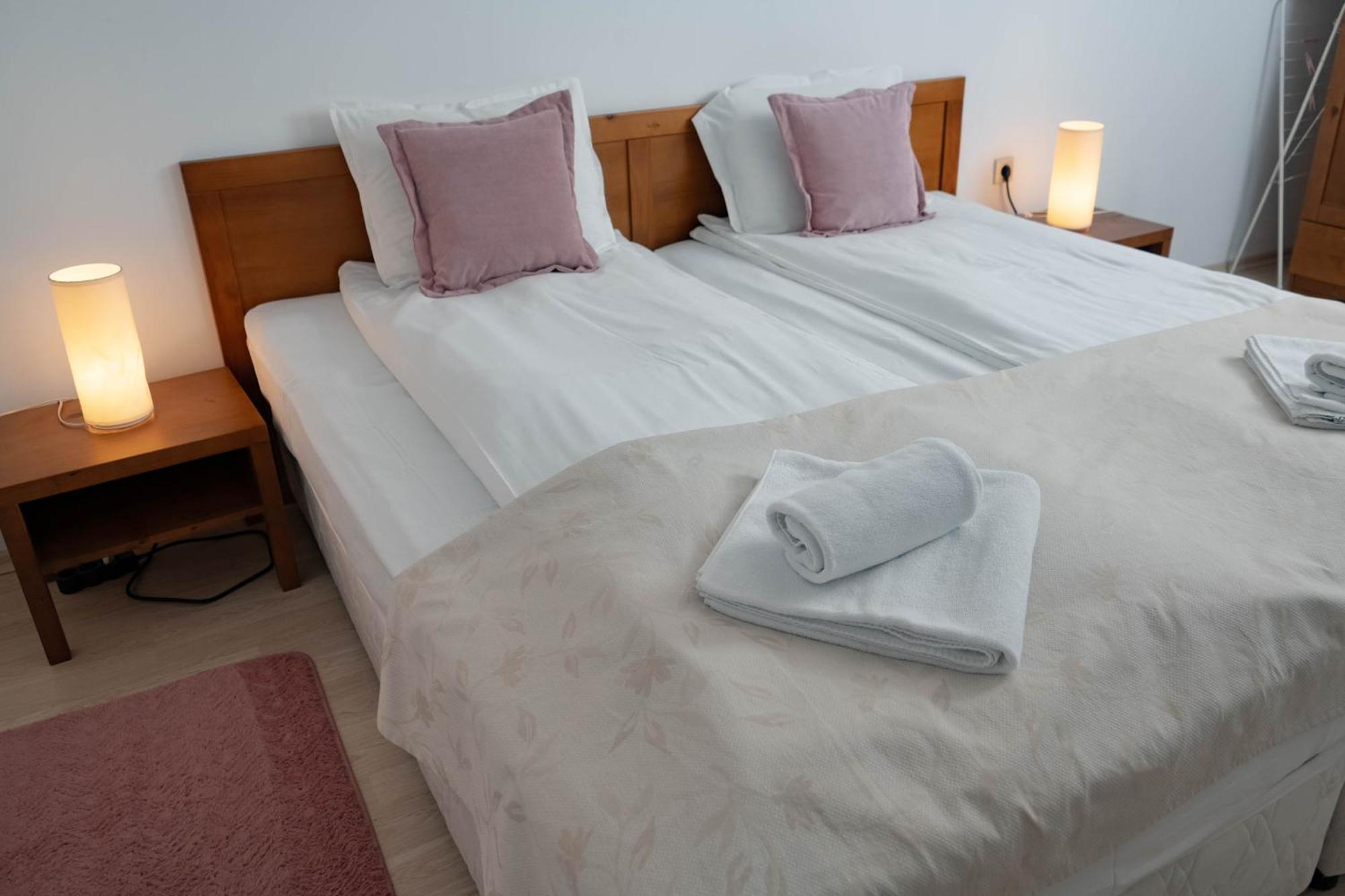 St. John Hill Apartment, Bansko Esterno foto