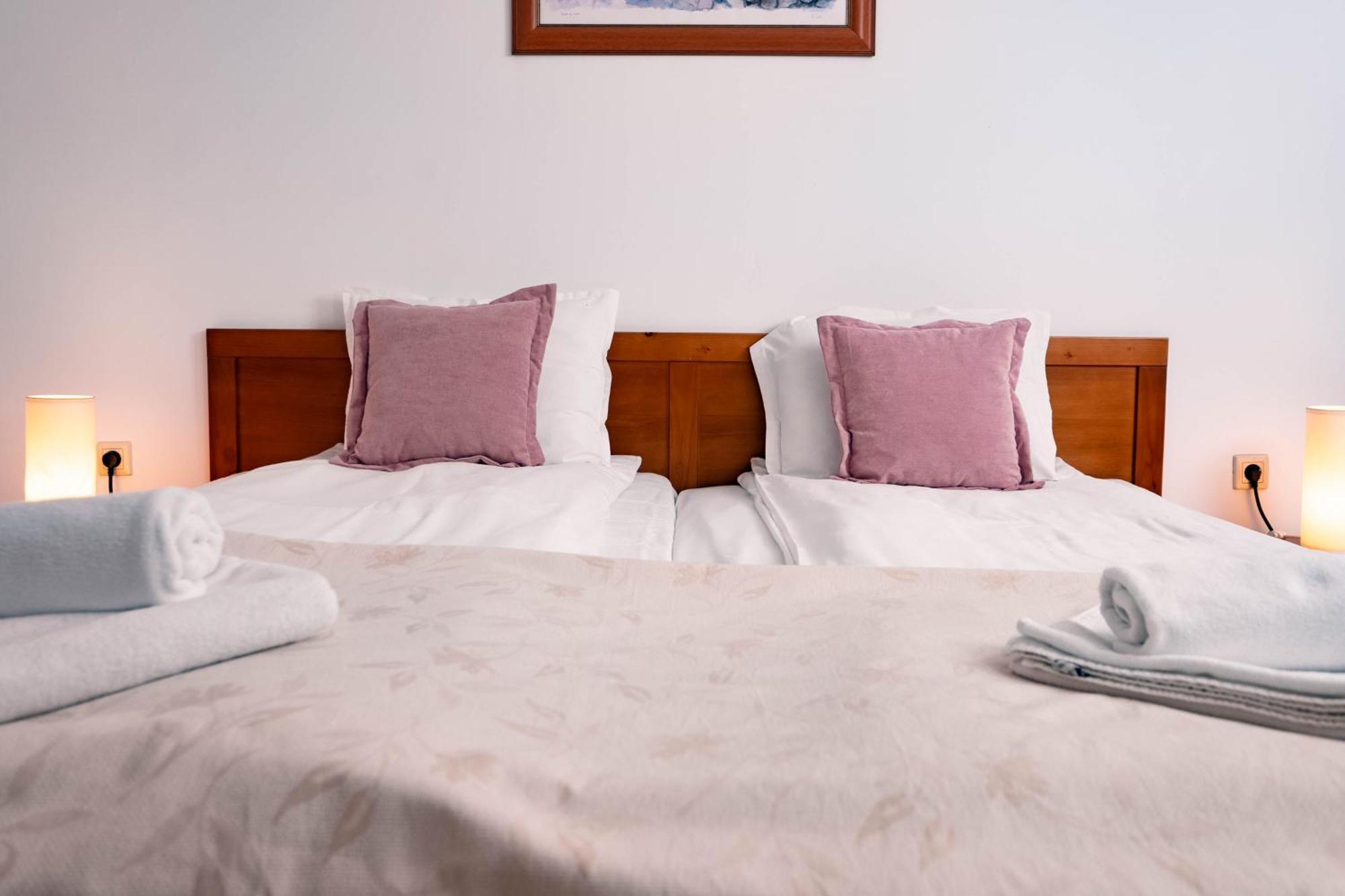 St. John Hill Apartment, Bansko Esterno foto